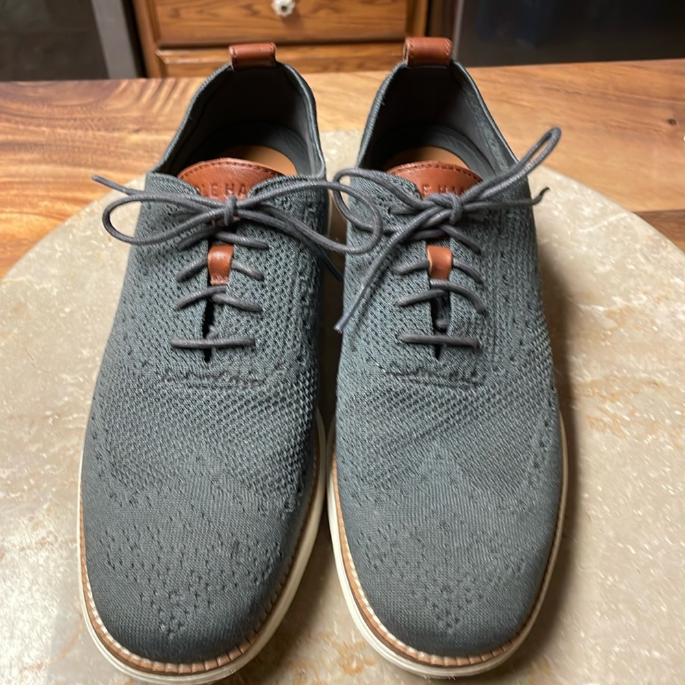 Cole Haan Original grand size 8.5 men’s shoe